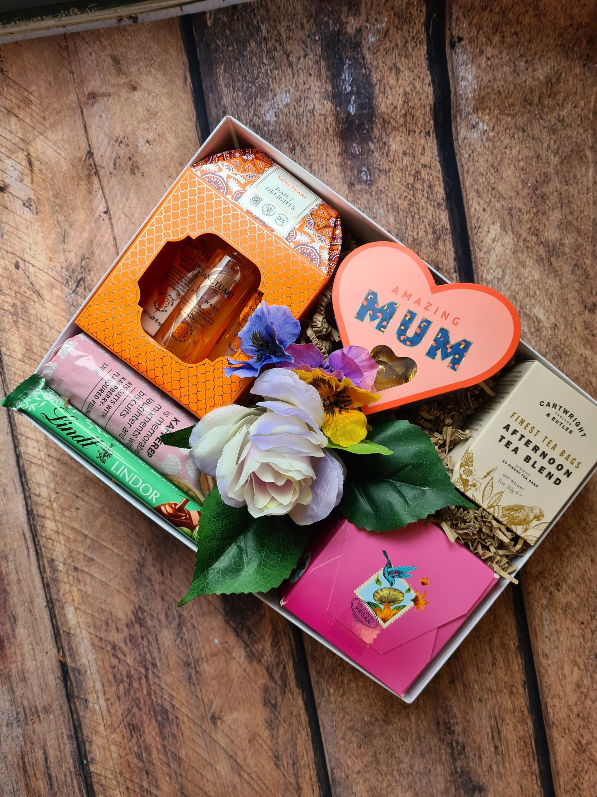 Mum's Daily Delights Hamper, wakuda, black-owned mothers day gifts