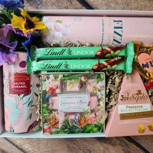Fizz-Tastic Mum Hamper, black-owned gifts, mother's day gifts, hampers