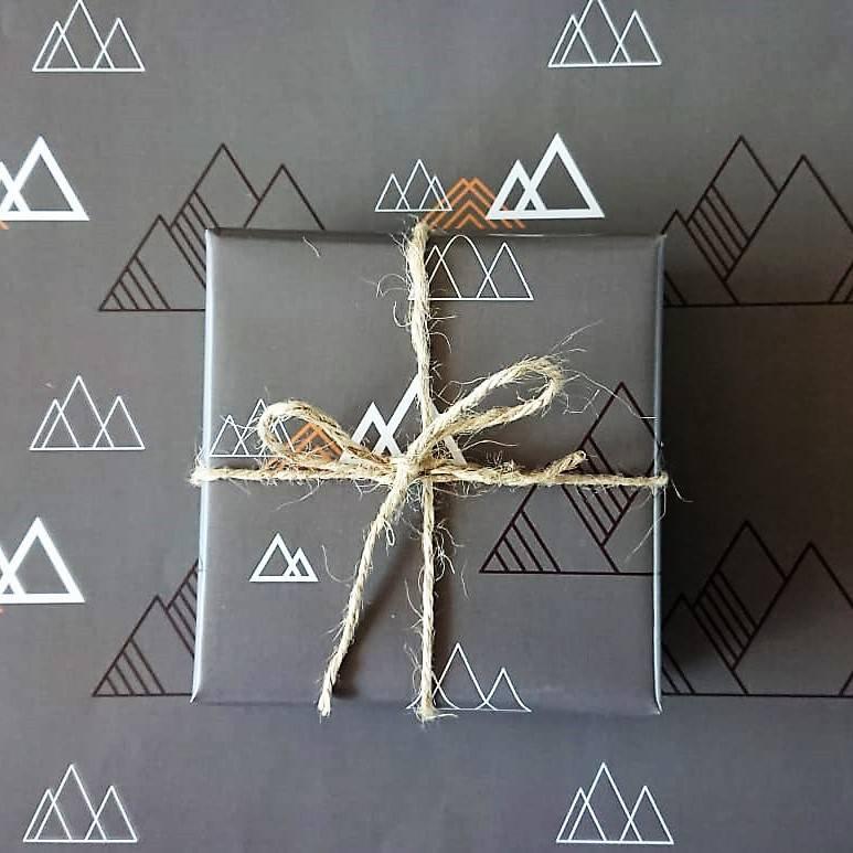 Luxury Gift Wrap - Mountain Black