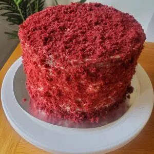 7" Round Red Velvet Cake+Freshly Whipped Cream Cheese